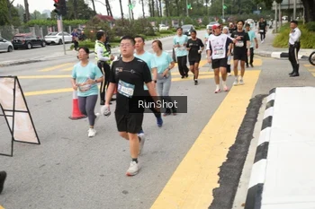 Runner Photo 4255902