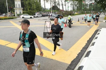 Runner Photo 4255910