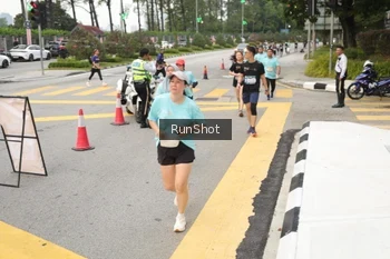 Runner Photo 4255921