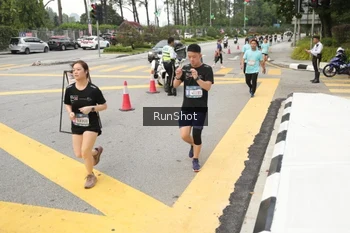 Runner Photo 4255943
