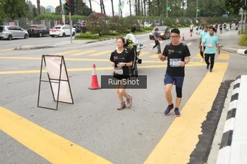 Runner Photo 4255944