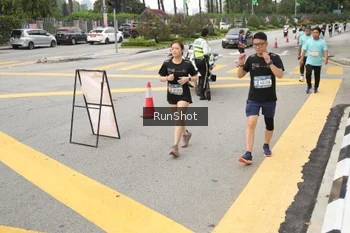 Runner Photo 4255949