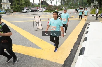 Runner Photo 4255964