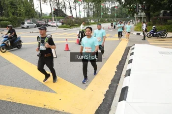 Runner Photo 4255968
