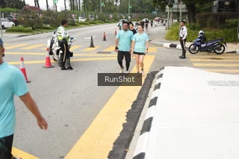 Runner Photo 4255975