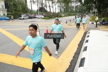 Runner Photo 4255977