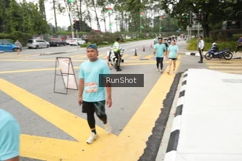 Runner Photo 4255979