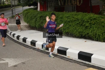Runner Photo 4255990
