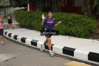 Runner Photo 4255993