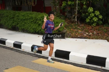 Runner Photo 4256003