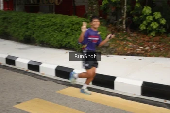 Runner Photo 4256007
