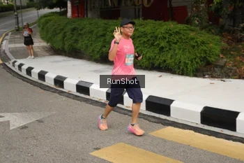 Runner Photo 4256008