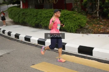 Runner Photo 4256010