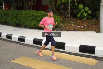 Runner Photo 4256012