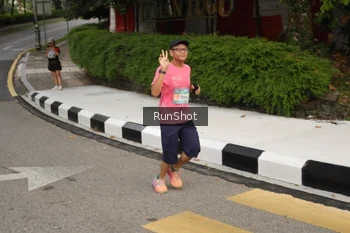 Runner Photo 4256013