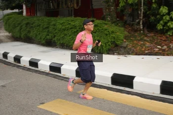 Runner Photo 4256020