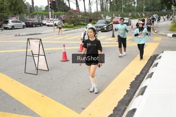 Runner Photo 4256024