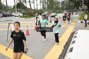 Runner Photo 4256032