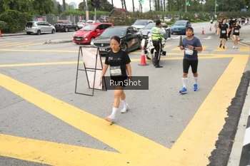 Runner Photo 4256062