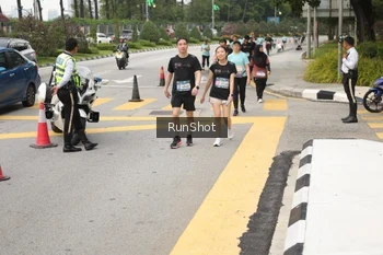 Runner Photo 4256082