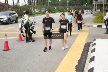 Runner Photo 4256084