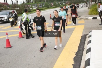 Runner Photo 4256088
