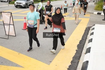 Runner Photo 4256123