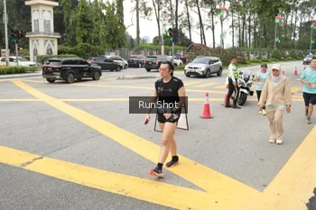 Runner Photo 4256150