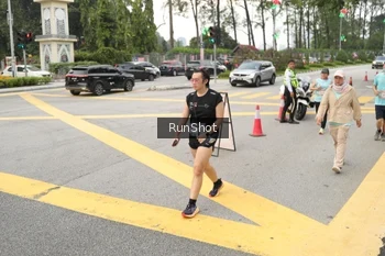 Runner Photo 4256151