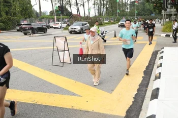 Runner Photo 4256163