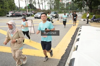 Runner Photo 4256169