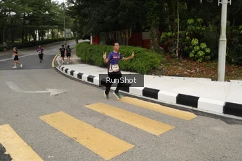 Runner Photo 4256189