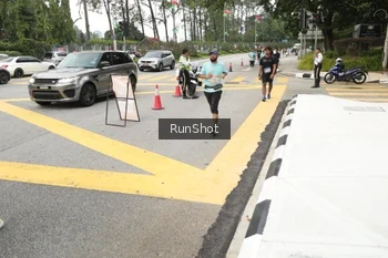Runner Photo 4256191