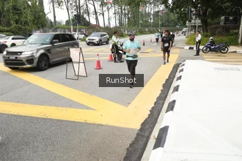 Runner Photo 4256197
