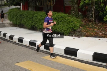 Runner Photo 4256227