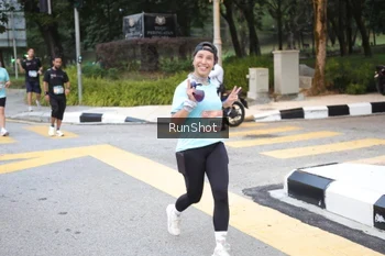Runner Photo 4256231