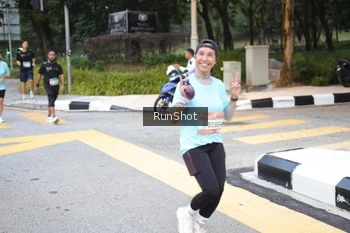 Runner Photo 4256236