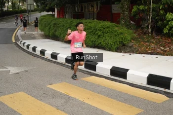 Runner Photo 4256242