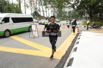Runner Photo 4256267