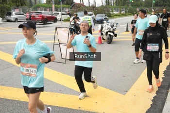 Runner Photo 4256271