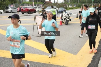 Runner Photo 4256272