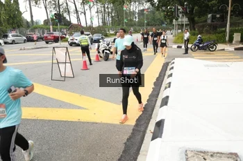 Runner Photo 4256274