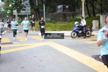 Runner Photo 4256279