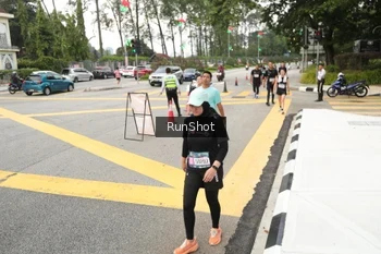 Runner Photo 4256283