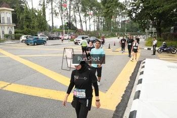 Runner Photo 4256301