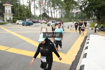 Runner Photo 4256307