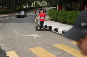 Runner Photo 4256318