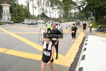 Runner Photo 4256341