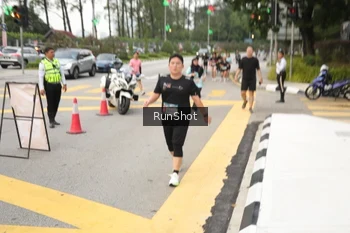 Runner Photo 4256346