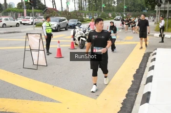Runner Photo 4256349